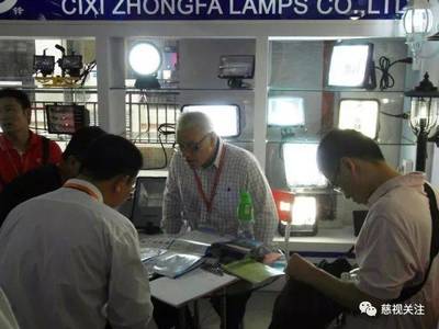 慈溪 一盞燈的智能“蝶變” 智能燈具闖出新藍(lán)海